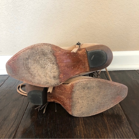 Junk Gypsy by Lane Spirit Animal Snip Toe Ankle Boots - Bone 7.5 - Picture 10 of 10